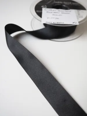 Berisfords Black Double Faced Satin Ribbon 25mm