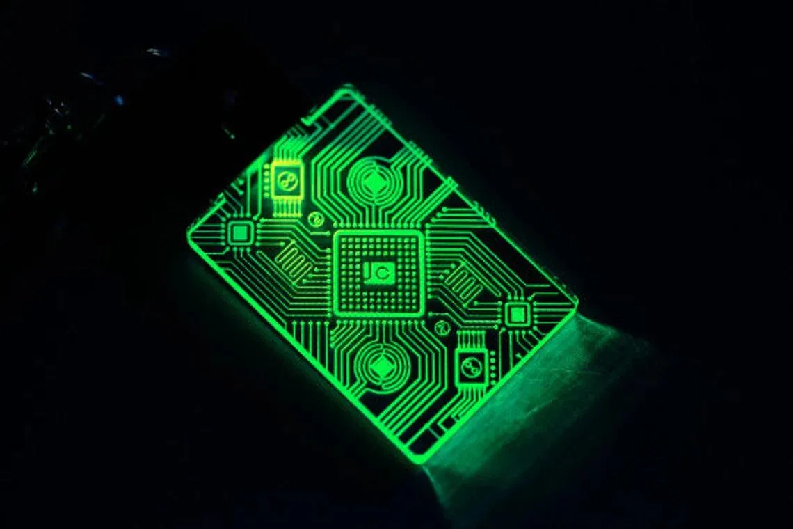 Cyber Punk Circuit Led Pendant - Circuit Board Led Necklace - Made in USA | Color Changing - Stocking Stuffer - Cyberpunk Keychain