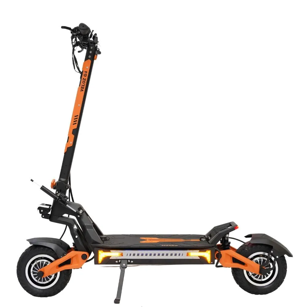 Electric Scooter Veloz G4 4200Watts Peak Power 90 Km/hr 200  Km Distance ALL TERRAIN Portable Battery  6 Months Free Service