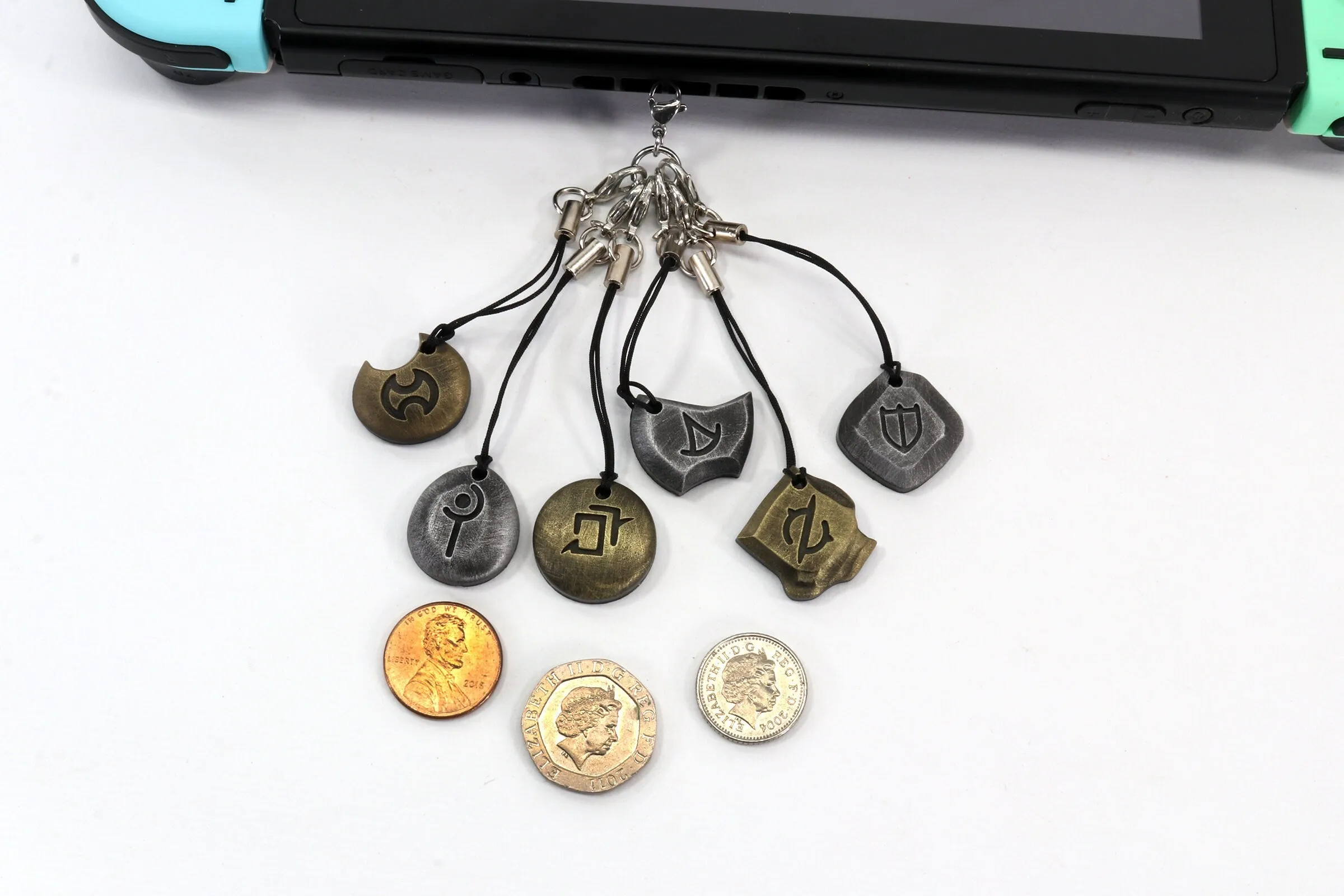 Metal Job Stone Soul Crystal Phone Charms - FFXIV