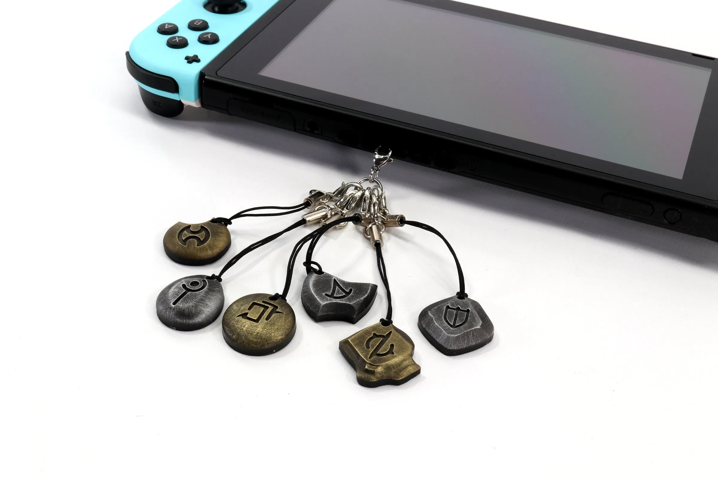 Metal Job Stone Soul Crystal Phone Charms - FFXIV