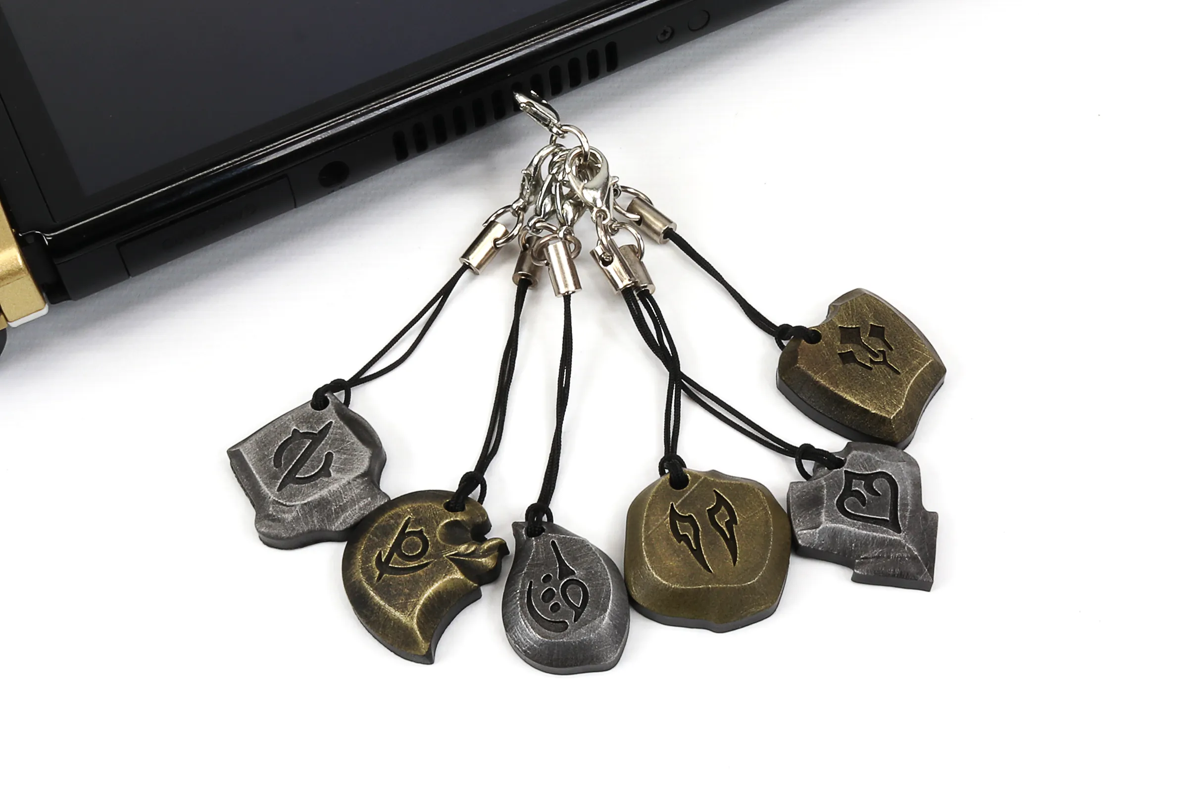 Metal Job Stone Soul Crystal Phone Charms - FFXIV